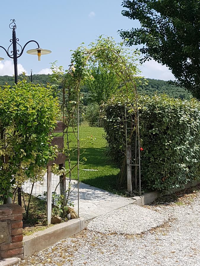 Il Borgo Sul Lago Monte del Lago Exteriér fotografie