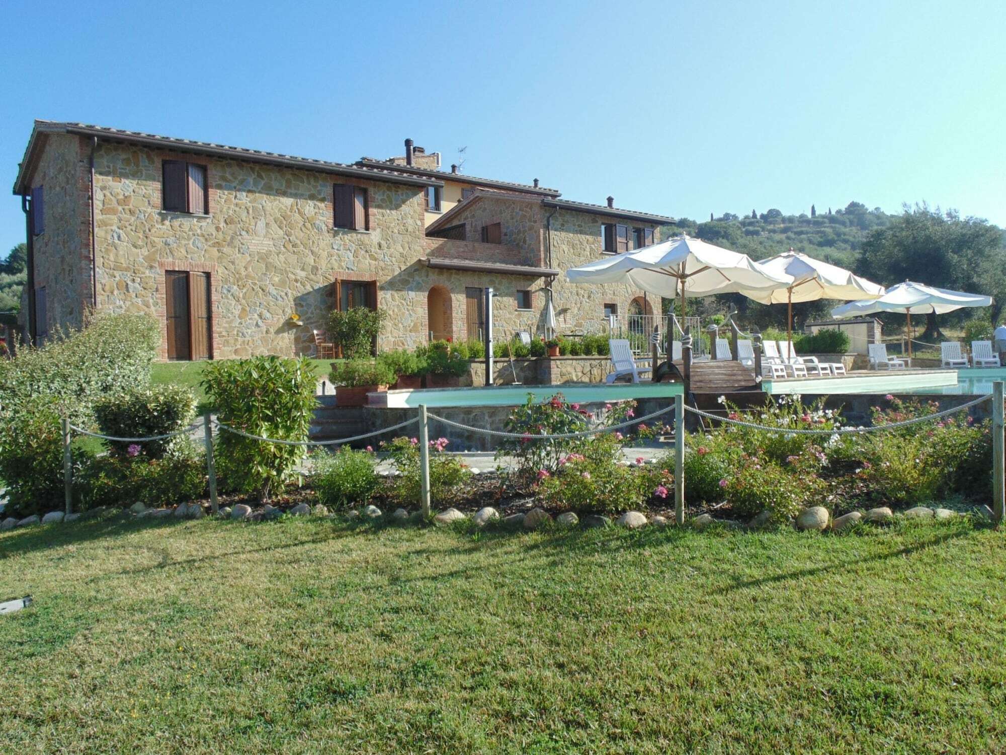 Il Borgo Sul Lago Monte del Lago Exteriér fotografie